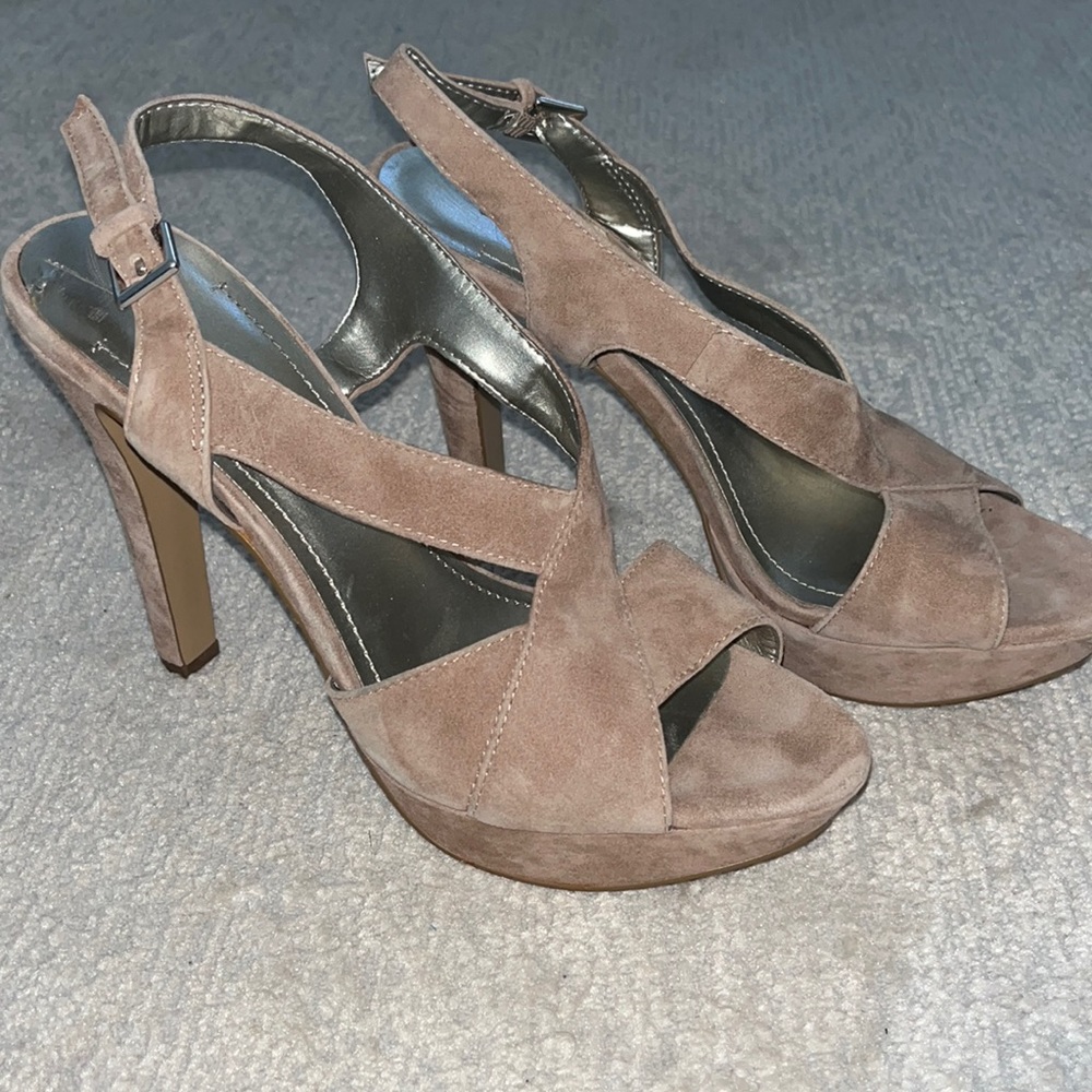 BCBG nude suede strappy heels NEVER WORN